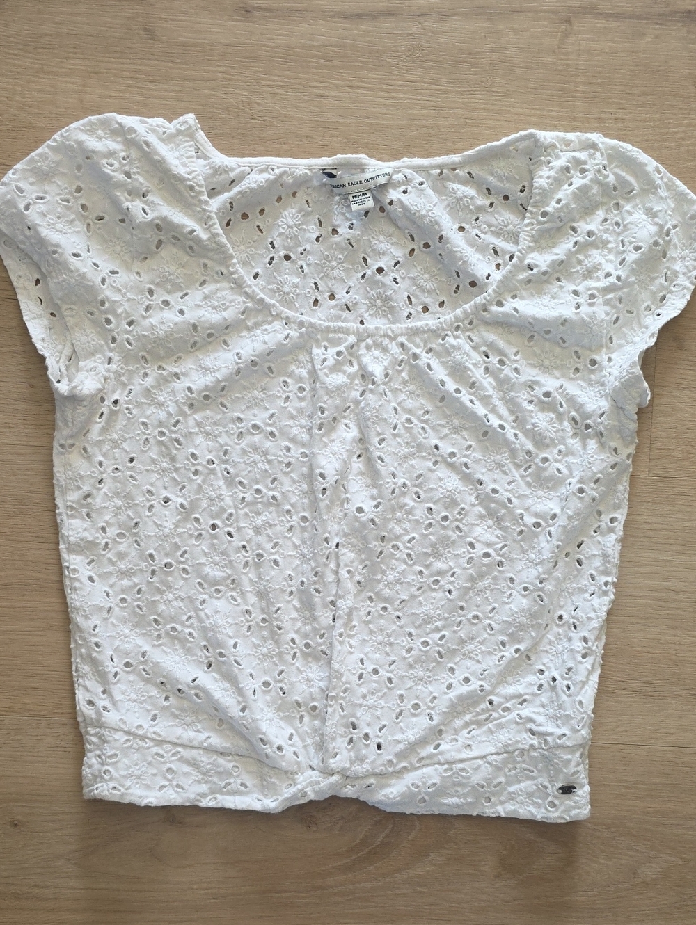 American Eagle Outfitters White Eyelet Cropped Twist-Hem Top